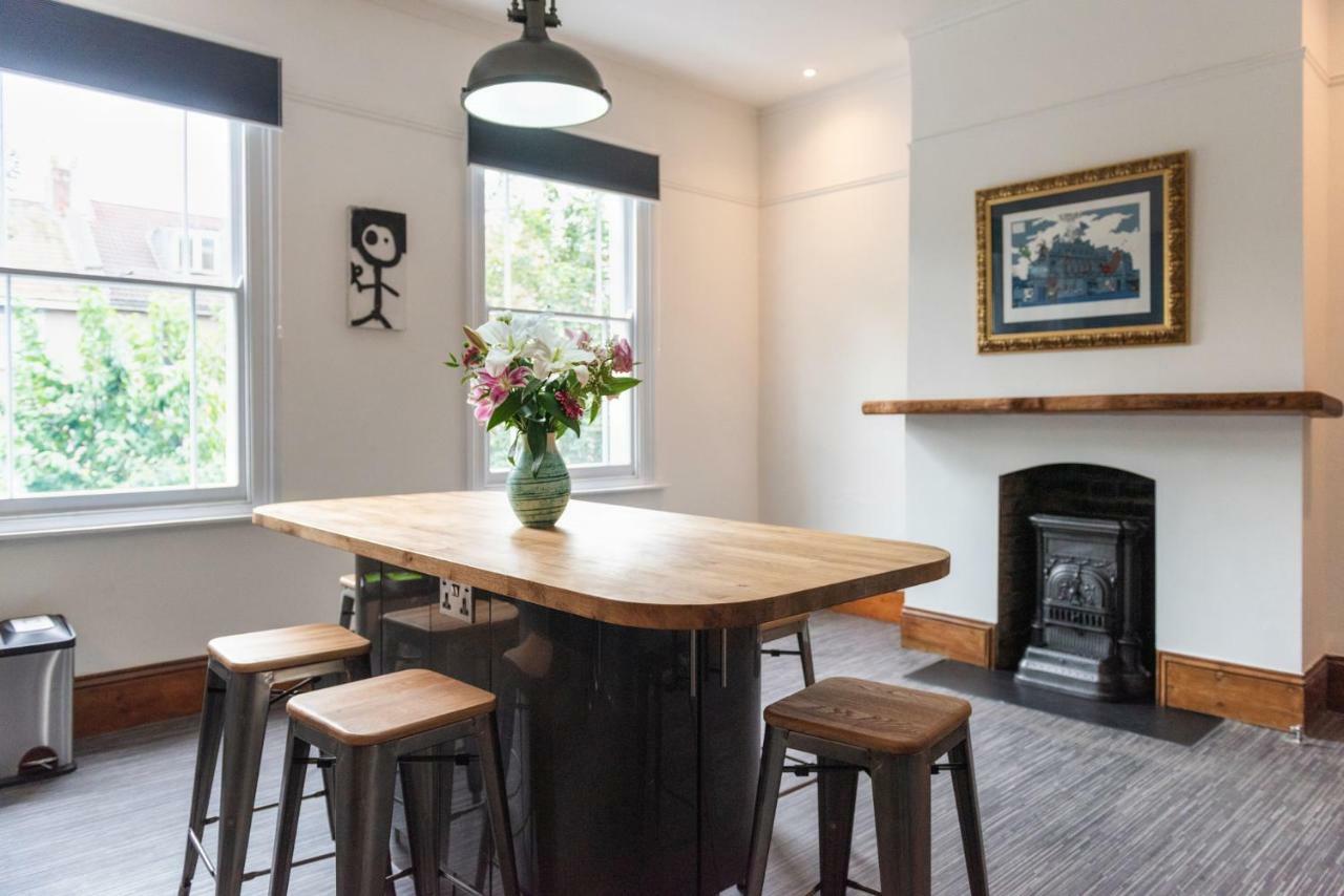 144 Lower Cheltenham Place 호텔 브리스틀 외부 사진